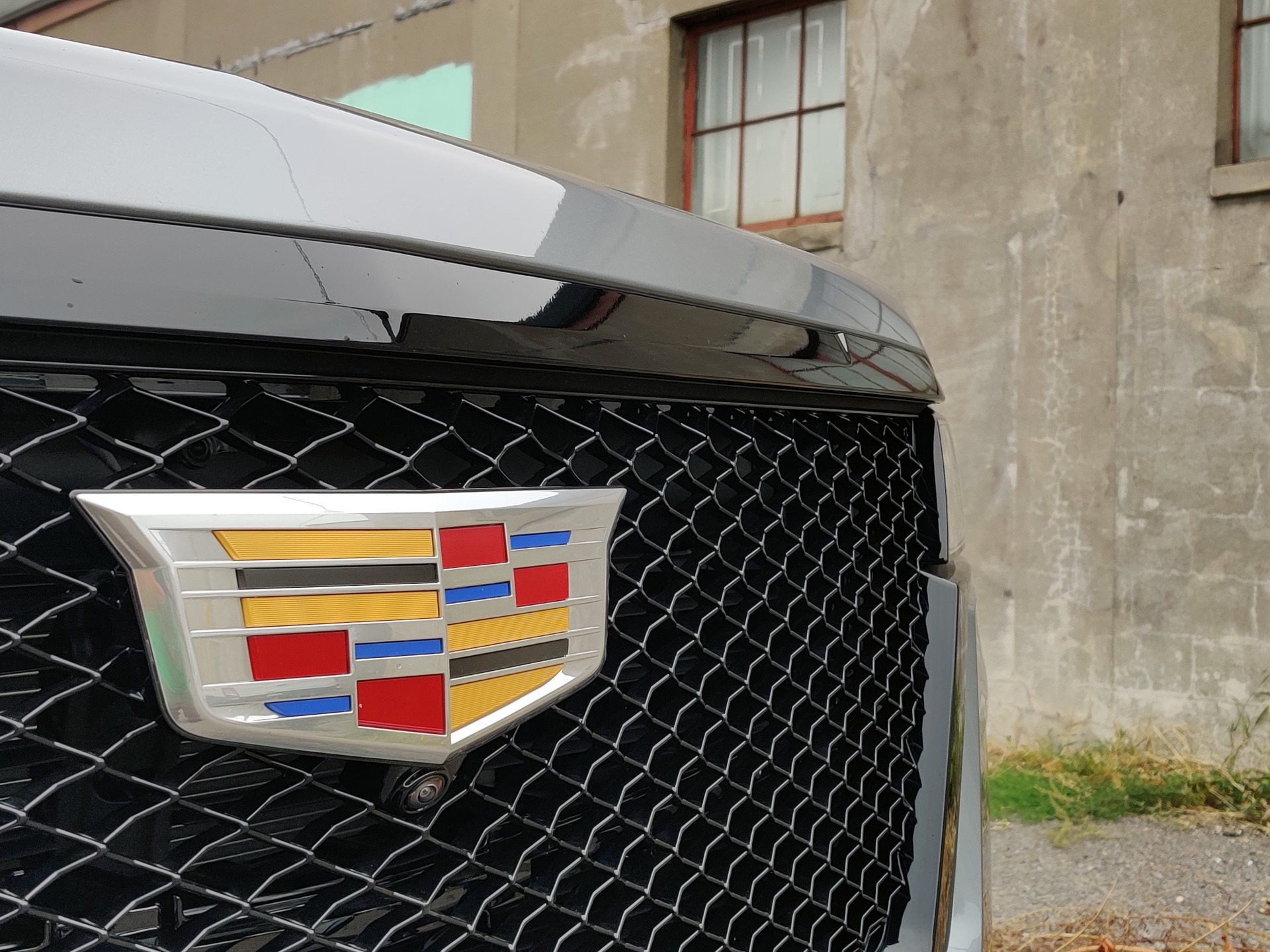 The Cadillac Escalade-V SUV Packs Terrifying Power In An Elephantine Package