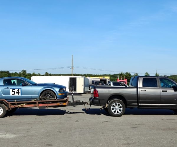 Pros and Cons of Towing with an HD Pickup
